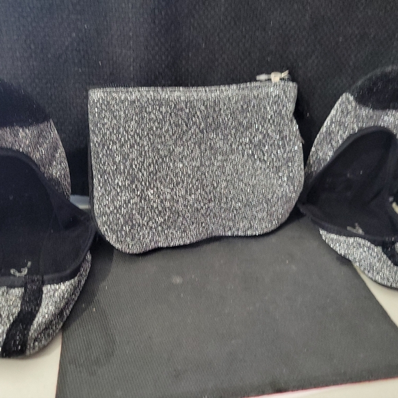Black and Silver Pouch with Slipper - Picture 2 of 2